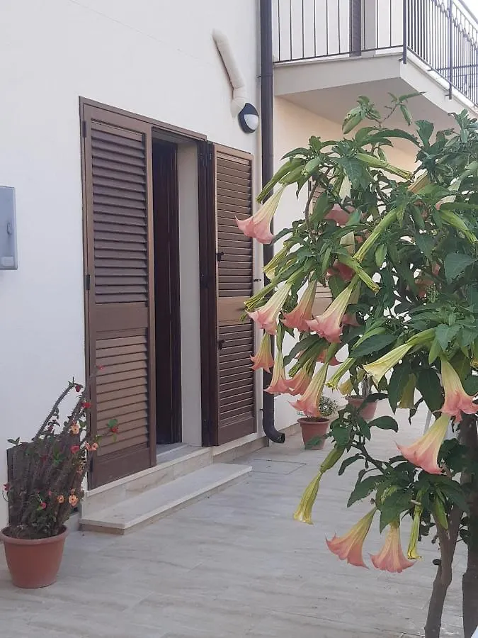 Casa Consiglio Villa Realmonte 0*,